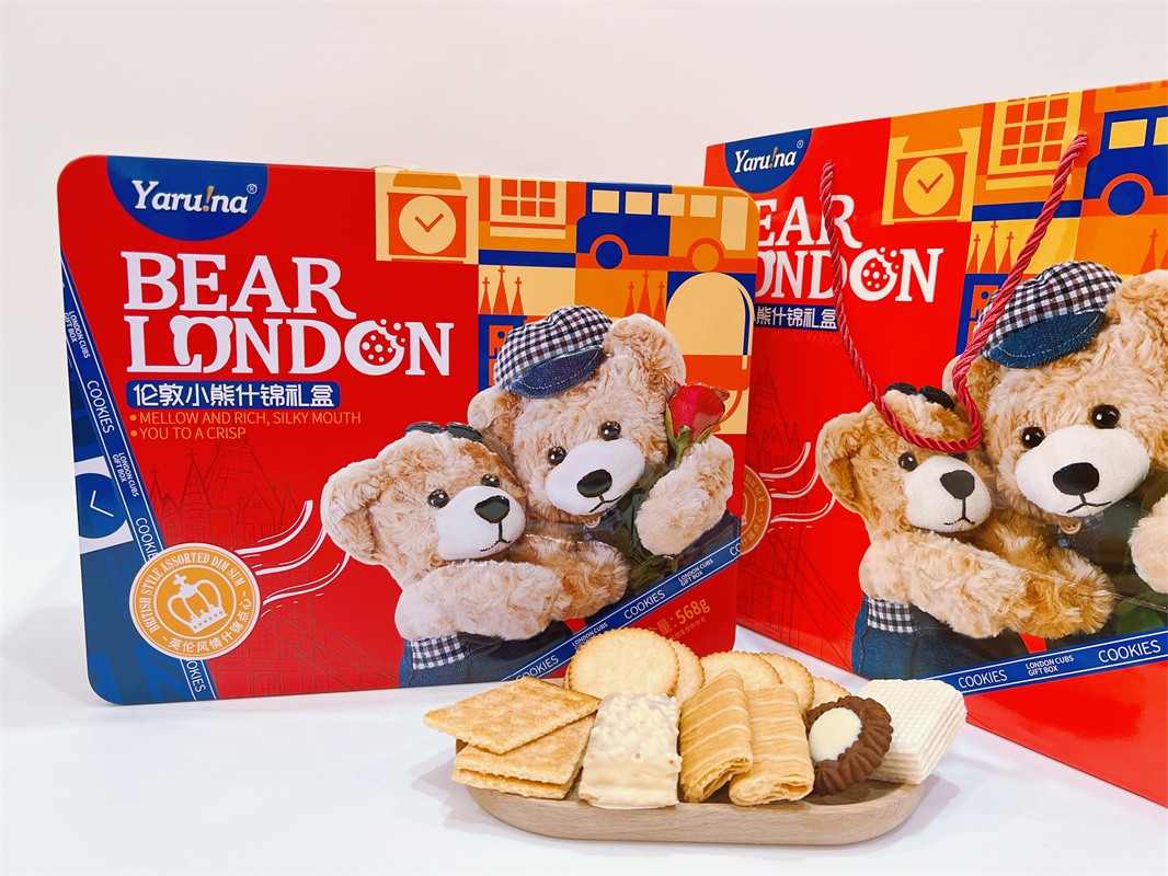 london-bear-mixed-cookies-gifted-box